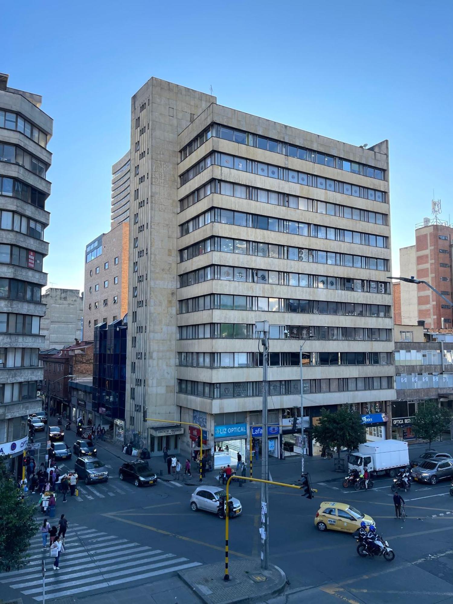 Hotel Urban Center Bogota — Photos 1