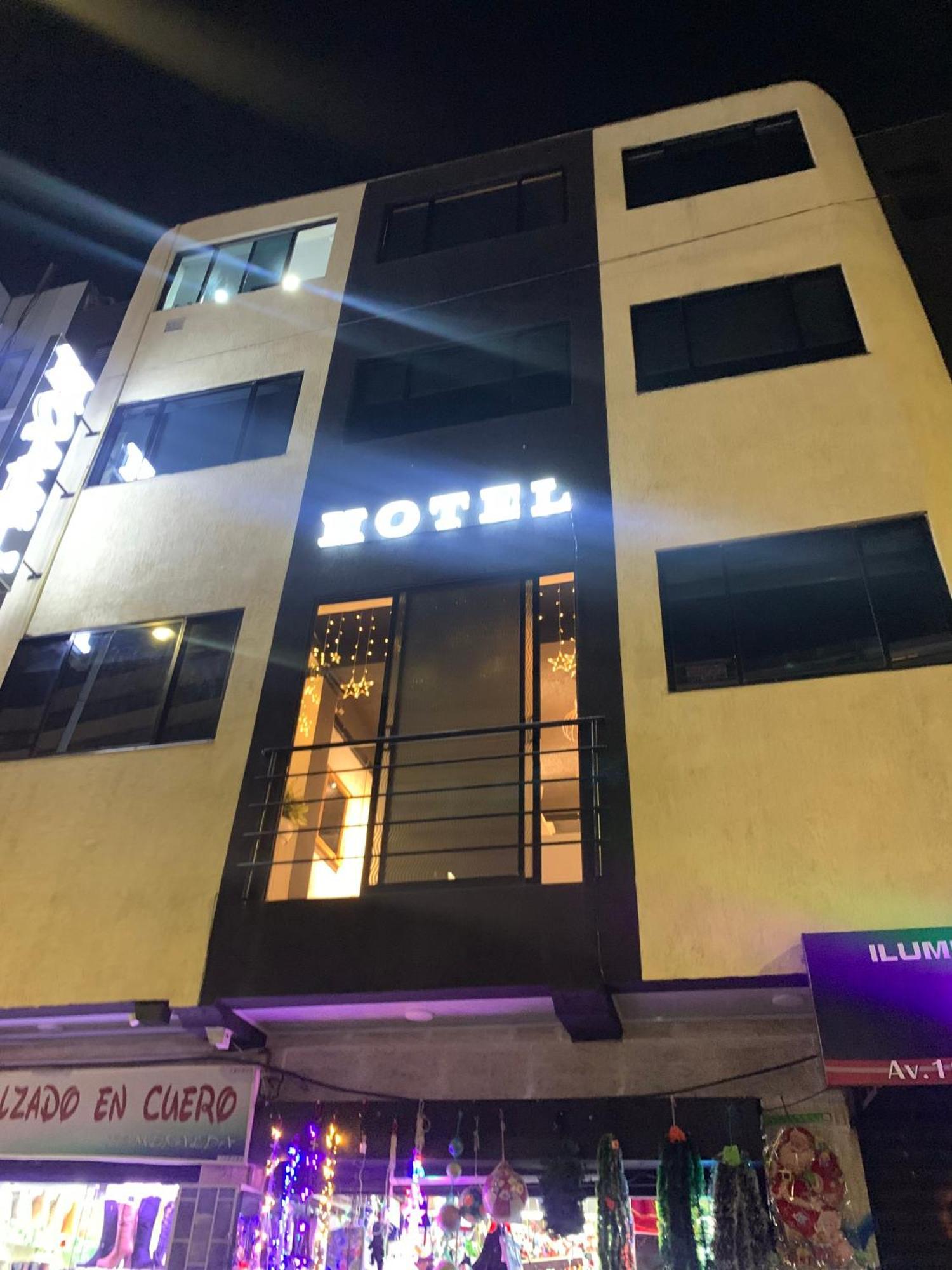 Hotel Urban Center Bogota — Photos 2